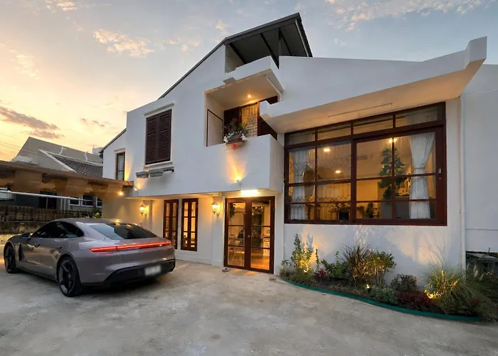 5brs Spanish Hacienda Big Kitchen 10 Mins From Mrt Huaykwang ヴィラ *