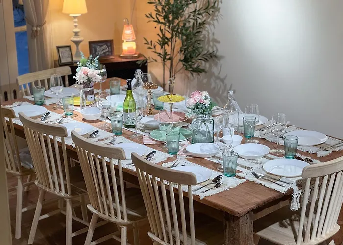ヴィラ 5brs Spanish Hacienda Big Kitchen 10 Mins From Mrt Huaykwang バンコク都